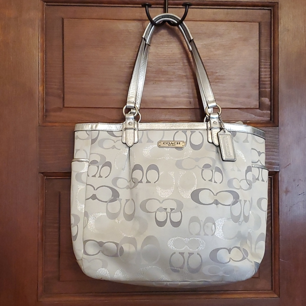 Coach handbag
